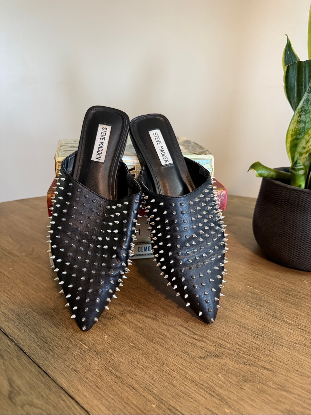 Steve Madden Black Pointed Studded Slip-On Mules